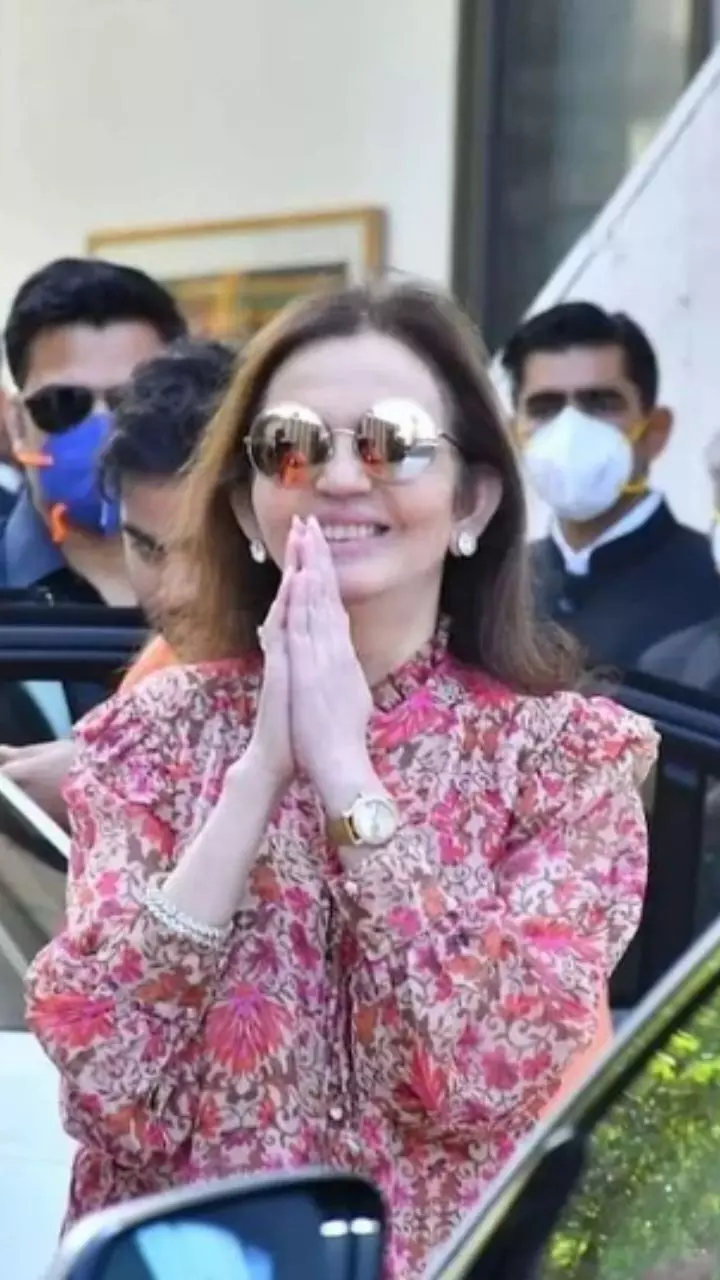 नीता अंबानी के घर एंटीलिया से 22,000 करोड़ महंगी है ये चीज