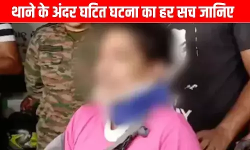 Odisha: मेरी ब्रा उतार ब्रेस्ट पर मारा, मेजर की मंगेतर के साथ क्या? Odisha: मेरी ब्रा उतार ब्रेस्ट पर मारा, मेजर की मंगेतर के साथ क्या?