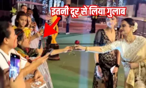 IIFA 2024: रेखा को जब दुबई में फैंस ने दिया लाल गुलाब, ऐसा था रिएक्शन