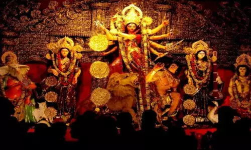 Navratri 2024: तीन दुर्लभ योग में शारदीय नवरात्र की शुरुआत, सारे बिगड़े काम बनेंगे Navratri 2024: तीन दुर्लभ योग में शारदीय नवरात्र की शुरुआत, सारे बिगड़े काम बनेंगे