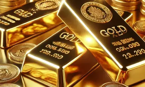 Gold Price Today: लगातार दूसरे दिन सोने की कीमतों में गिरावट, क्या है आज 22 और 24 कैरेट का रेट
