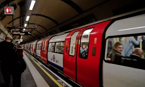 Delhi Metro Jobs: दिल्ली मेट्रो में आई है बड़ी भर्ती, बिना परीक्षा दिए ही 72,600 रुपए की सैलरी वाली मिलेगी नौकरी Delhi Metro Jobs: दिल्ली मेट्रो में आई है बड़ी भर्ती, बिना परीक्षा दिए ही 72,600 रुपए की सैलरी वाली मिलेगी नौकरी