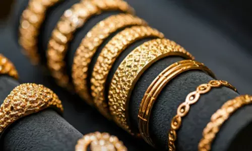 Gold Price Today: दिल्ली से लेकर चेन्नई तक क्या है आज सोने का भाव? दिवाली से पहले मिले ये संकेत