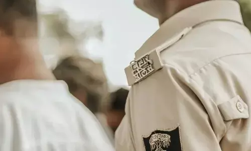 Bihar Police: दिवाली से पहले आई गुड न्यूज, सीतामढ़ी और शिवहर के पुलिस जवानों को वीर पशुपतिनाथ मेडल Bihar Police: दिवाली से पहले आई गुड न्यूज, सीतामढ़ी और शिवहर के पुलिस जवानों को वीर पशुपतिनाथ मेडल