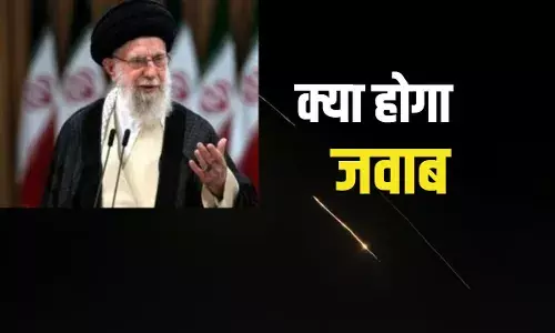 क्या इजरायल के हमले का जवाब देगा ईरान, क्या सोच रहे हैं सुप्रीम लीडर खामेनेई? क्या इजरायल के हमले का जवाब देगा ईरान, क्या सोच रहे हैं सुप्रीम लीडर खामेनेई?