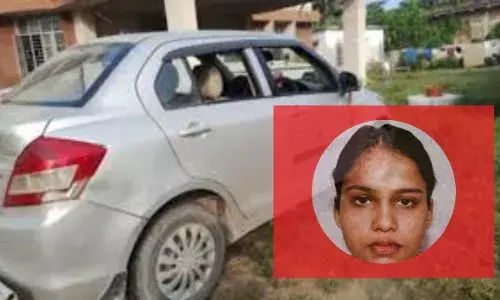 बिहार: नवादा में चलती पर कार पर फायरिंग, बेगूसराय की लड़की की मौत बिहार: नवादा में चलती पर कार पर फायरिंग, बेगूसराय की लड़की की मौत