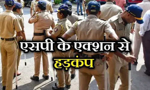 बिहार पुलिस के 7 जवान शराब चोर निकले, दारोगा संग महिला सिपाही गिरफ्तार, 7 पुलिसकर्मियों पर गिरी गाज बिहार पुलिस के 7 जवान शराब चोर निकले, दारोगा संग महिला सिपाही गिरफ्तार, 7 पुलिसकर्मियों पर गिरी गाज