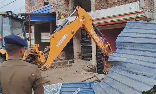 नीतीश सरकार अब कड़क तैयारी में... 9538 शराब माफियाओं की लिस्ट तैयार, गरजेगा बुलडोजर? नीतीश सरकार अब कड़क तैयारी में... 9538 शराब माफियाओं की लिस्ट तैयार, गरजेगा बुलडोजर?