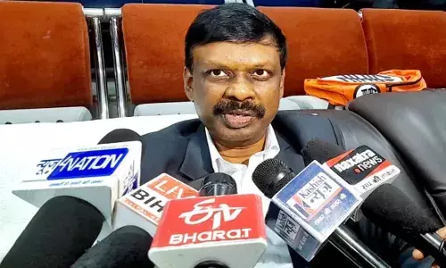 बिहार शिक्षा विभाग की गुप्त रिपोर्ट से हिले एस सिद्धार्थ, केके पाठक वाला टेंशन देने की हो रही तैयारी बिहार शिक्षा विभाग की गुप्त रिपोर्ट से हिले एस सिद्धार्थ, केके पाठक वाला टेंशन देने की हो रही तैयारी