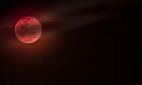 Chandra Grahan: 2025 में इस दिन लगेगा पहला चंद्र ग्रहण, इन राशियों को रहना होगा सावधान Chandra Grahan: 2025 में इस दिन लगेगा पहला चंद्र ग्रहण, इन राशियों को रहना होगा सावधान