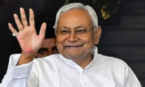 नीतीश सरकार का न्यू ईयर गिफ्ट, बिहार के सरकारी कर्मियों की बढ़ी सैलरी; जानें अब कितना मिलेगा वेतन नीतीश सरकार का न्यू ईयर गिफ्ट, बिहार के सरकारी कर्मियों की बढ़ी सैलरी; जानें अब कितना मिलेगा वेतन